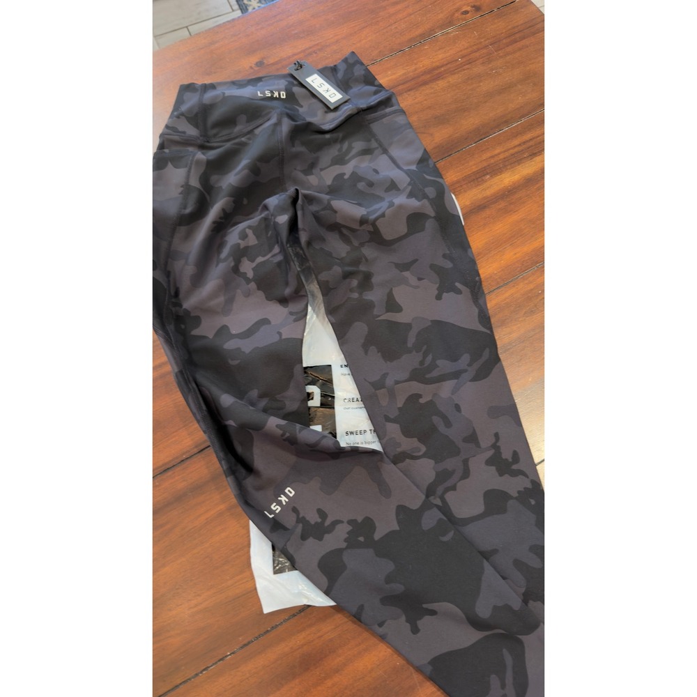 LSKD Fusion Full Length Tight Black Camo High Rise Leggings WTGH0008P XS NEW NWT